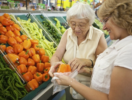 5-tips-to-make-grocery-shopping-easier-for-your-aging-parents
